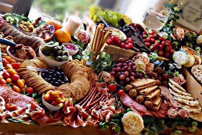 Bye Bye Buffets – It’s All About The Grazing Table…